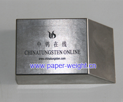 Tungsten Briefbeschwerer